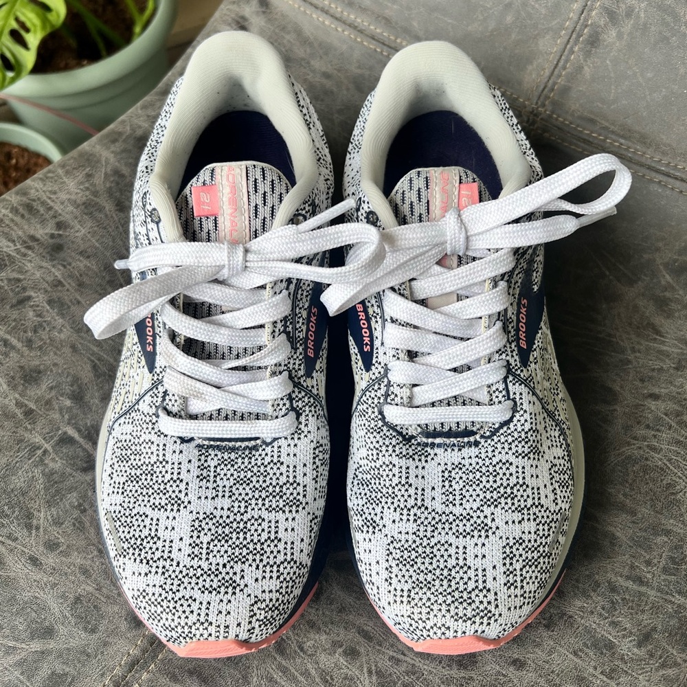 Brooks Adrenaline 21 GTS